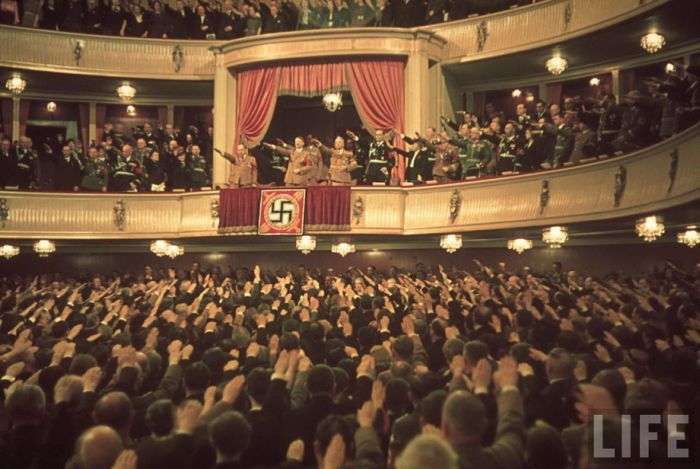 Рідкісні фотографії Гітлера (61 фото)