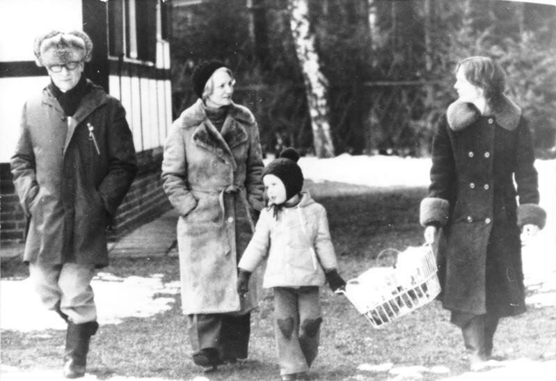 Как жили дети генсеков Болгарии, ГДР, Польши и Румынии после заката социализма   Интересное