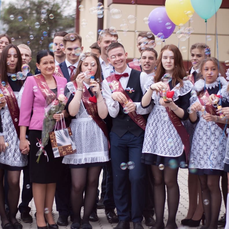 Российские выпускницы покрасовались на 