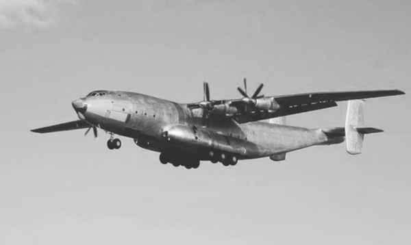 Ан-22ПЛО — сверхдальний боевой «атомолёт» СССР ввс