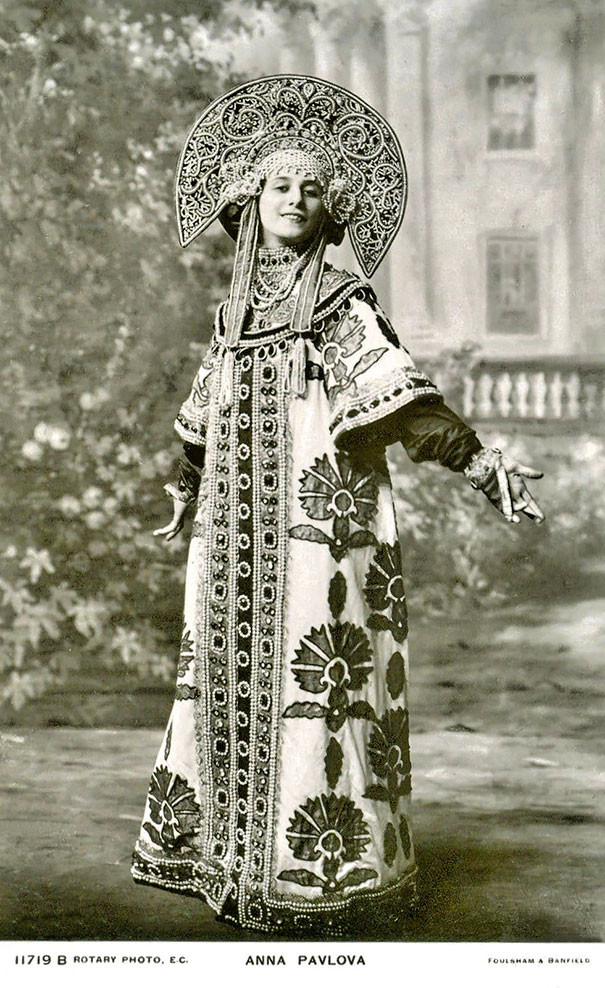 Красота женщин прошлого в винтажных открытках 1900-1910 годов девушки