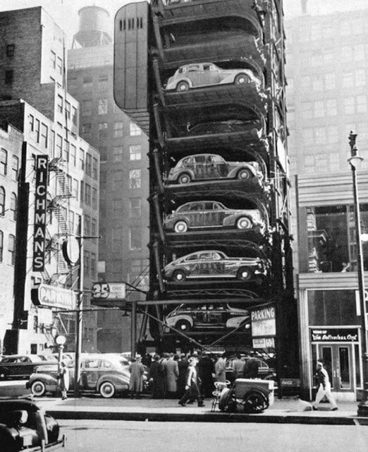 Вертикальные автомобильные парковки из прошлого 