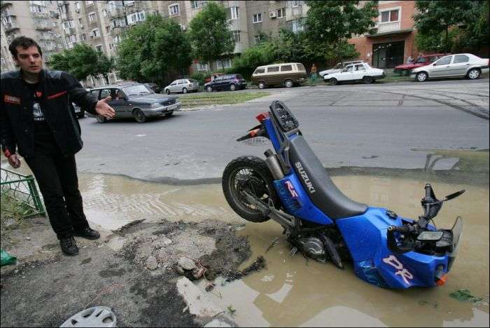Невдача на мопеді (6 фото)