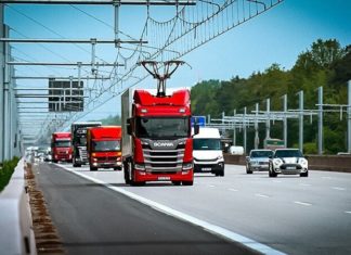 У Німеччині відкрився перший електричний автобан