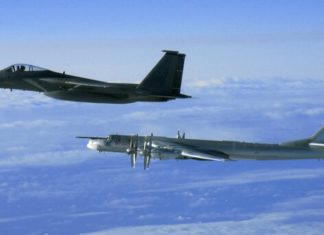 Чи піде на таран американський льотчик, після того, як ТУ-95 відключить йому електроніку