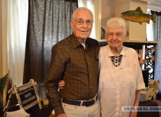 Подружжя прожило разом 62 років, померли з різницею в 1,5 години, взявшись за руки