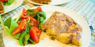 Іспанська Тортилья або омлет з картоплею: класичний рецепт