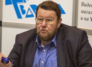 Сатановський пояснив, чому Росії безглуздо копіювати американську систему