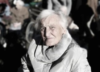 Кіра Іванівна не могла уявити, що маючи трьох дітей зустріти день народження в будинку для престарілих