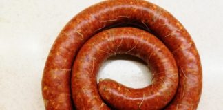 Чорізо для смаження. Рецепт іспанської ковбаси в домашніх умовах.