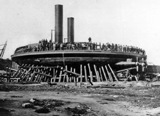 Як у російському флоті зявилися круглі кораблі «поповки»