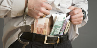 Наркотики Абизова і заочний арешт побіжного підрядника Міноборони. Нові деталі відомої корупційної хронології