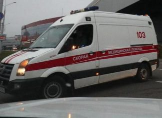 Чи можна, поступаючись дорогу машині з мигалкою, порушувати при цьому ПРАВИЛ дорожнього руху?