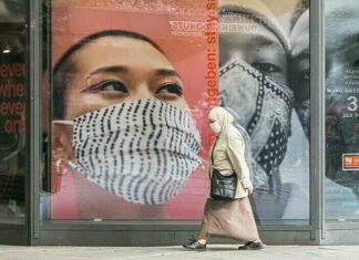 Чи працюють багаторазові маски після року пандемії