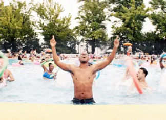 19 закулісних фактів з популярних фільмів 2021 року