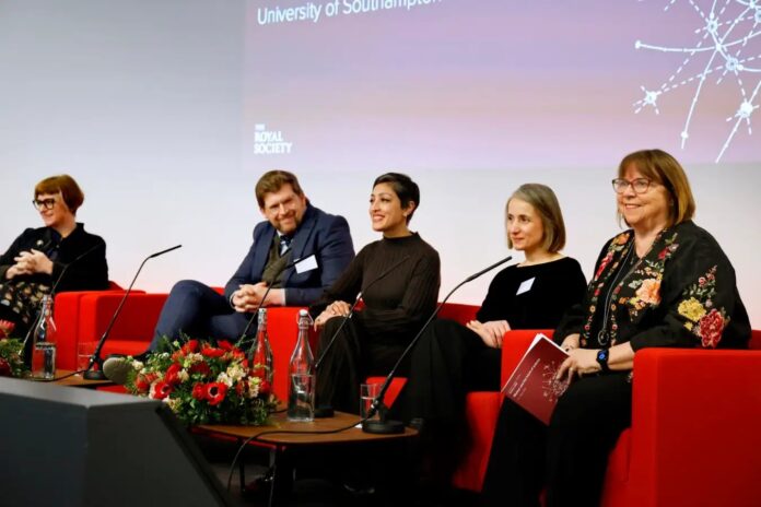 6c2ad902-d37e-49a2-b3e9-bd525123a0a2