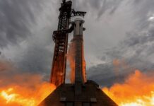 Das Raumschiff von SpaceX startet erneut. Flug 13 ist nah.