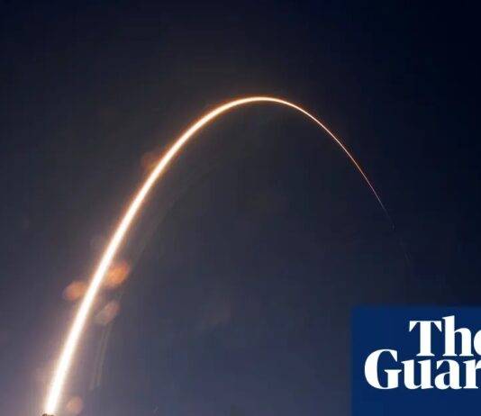 Фаза ракети SpaceX Falcon 9 вріжеться в Місяць у середу
